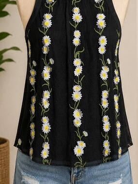 Candie’s Embroidered Daisy Tank Top